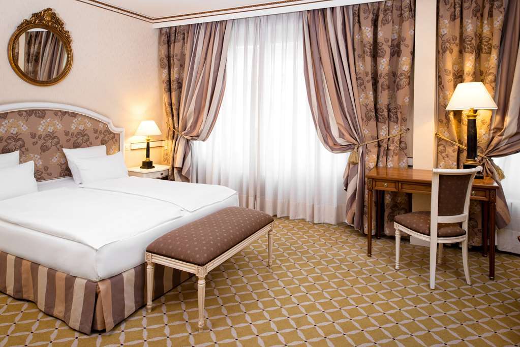 เอ็นเอช เจนีวา ซิตี้ Hotel ภายนอก รูปภาพ