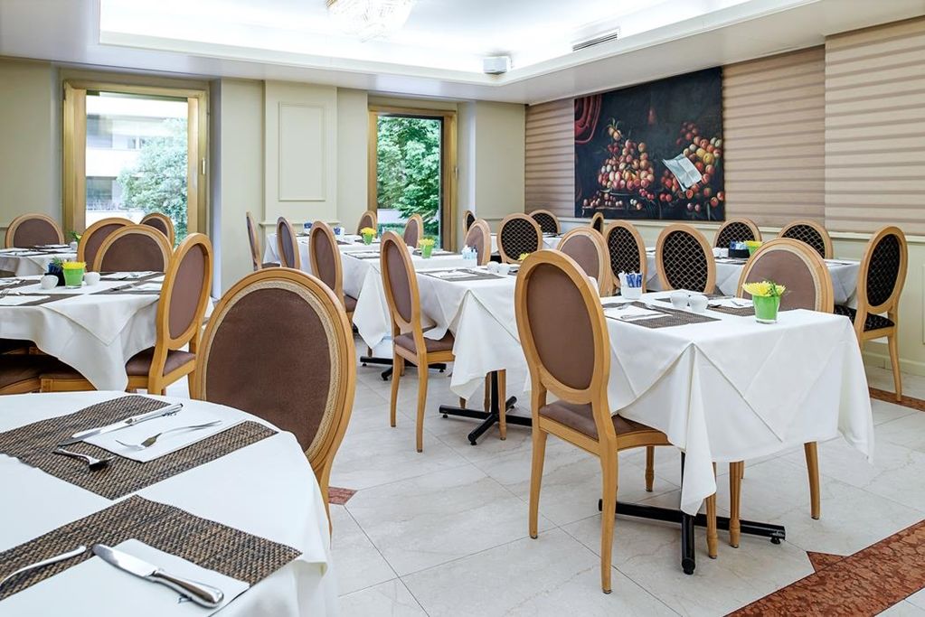เอ็นเอช เจนีวา ซิตี้ Hotel ร้านอาหาร รูปภาพ